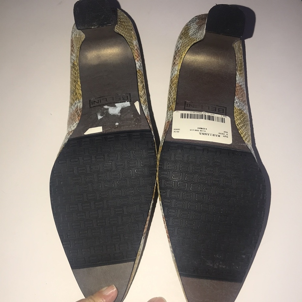 NWOT Women’s Bellini Leather Heels - Picture 7 of 8